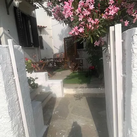 Cozy House By The Sea * Μπατσί