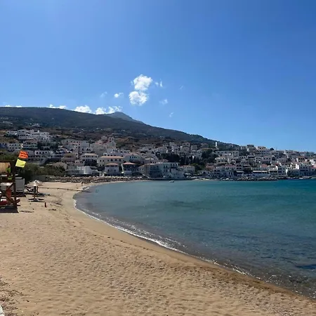 Cozy House By The Sea Apartamento Batsi (Andros)