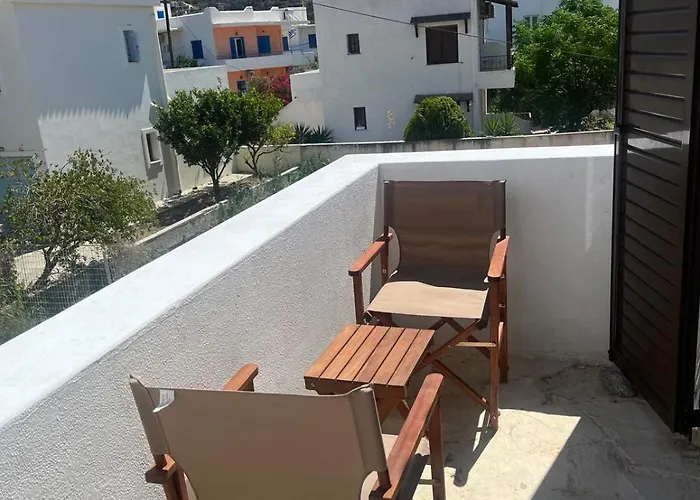 Cozy House By The Sea *